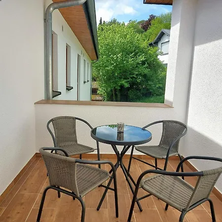 Werner - Neu, Modern - Nur 150 M Zur Edersee-sperrmauer *